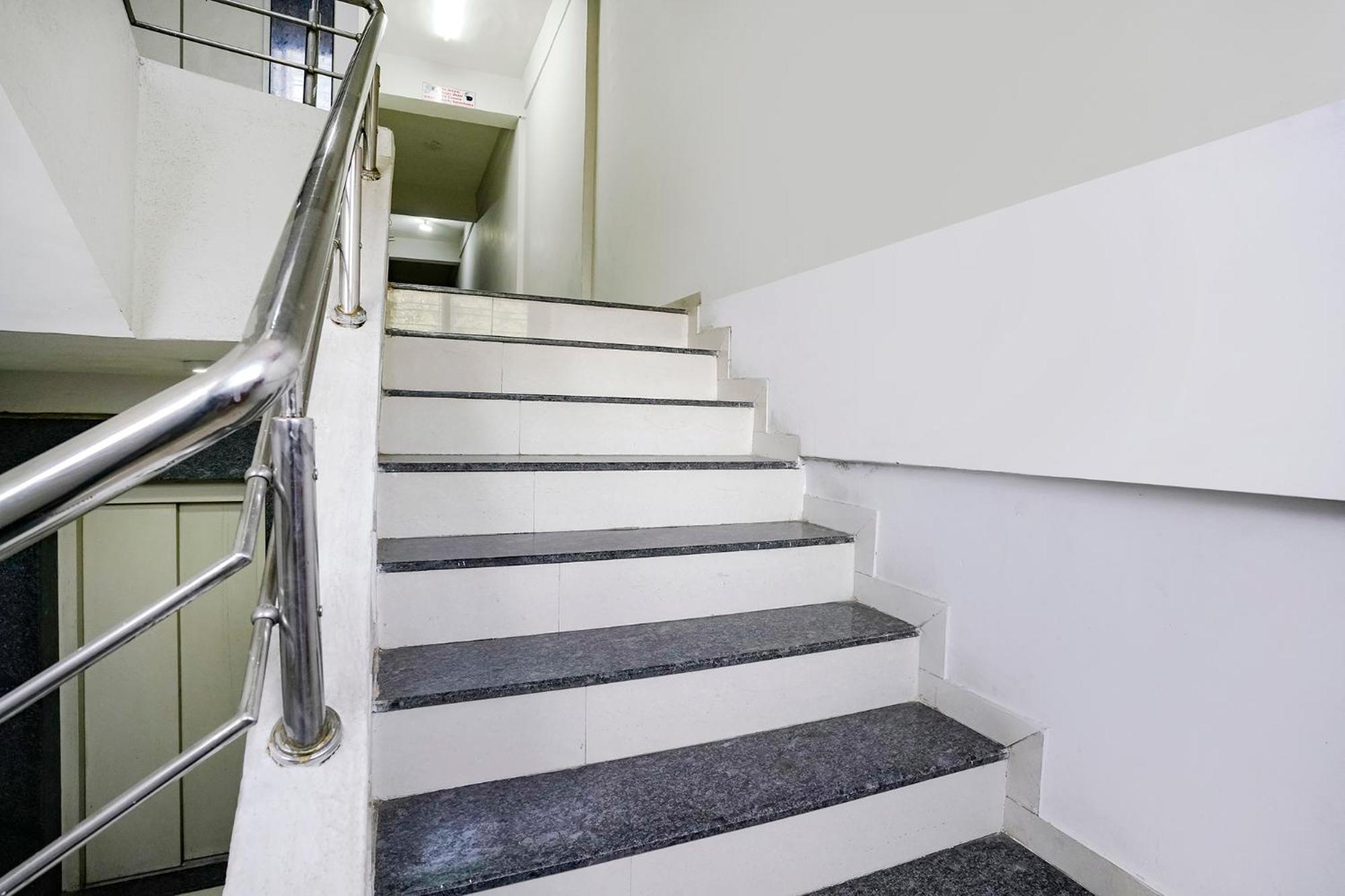נאסיק Fabexpress Rama Palace מראה חיצוני תמונה